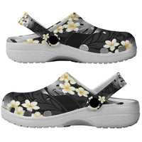 Black Tropical Hawaii Clogs Shoes Seamless Monstera Plumeria Hawaiian Pattern - Polynesian Pride