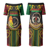Vanuatu Language Week Family Matching Puletasi and Hawaiian Shirt Boar Tusk Warrior Tribal Floral Pattern DT05 Mom's Dress Black - Polynesian Pride