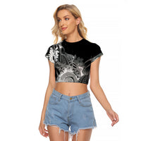 Piko Hawaiian Raglan Cropped T Shirt Monochrome Galaxy Spiral Plumeria Tribal Patterns DT05 Female Black - Polynesian Pride