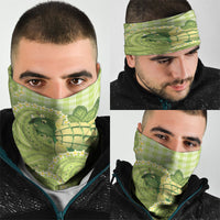 Hawaii Palaka Neck Gaiter Cute Green Mango Turtle On The Waves DT05 - Polynesian Pride
