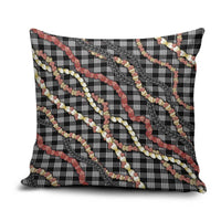 Hawaii Palaka Niihau Shell Lei Pillow Cover Tropical Island Plaid Patterns