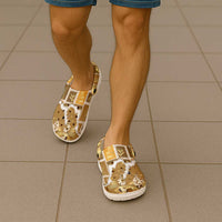 Hawaii Japanese Culture Gold Clogs Shoes Spring Cranes Aloha Pattern