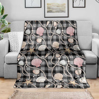 Hawaiian Ocean Seashells Blanket Black Palaka Pattern