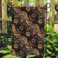 Batik Pedalaman Semen Lereng Style Garden Flag Indonesian Traditional Pattern LT01 Garden Flag Black - Polynesian Pride