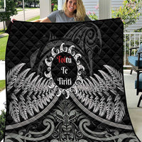 Toitu Te Tiriti Aotearoa Silver Fern Quilt New Zealand Maori Pattern LT01 Black - Polynesian Pride