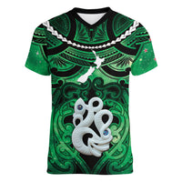 Personalised Maori Matariki Manaia Kakariki Women V-Neck T-Shirt Maori Kowhaiwhai Pattern Galaxy
