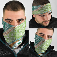 Hawaiian Quilt Pattern Neck Gaiter Green Chestnut Color Mixed - Polynesian Pride