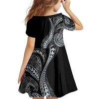 Hawaii Pineapple Gray Scale Tribal Pattern Family Matching Short Sleeve Bodycon Dress and Hawaiian Shirt - Polynesian Pride