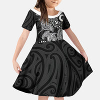 Aotearoa Maori Sea Animals Tribal Family Matching Summer Maxi Dress and Hawaiian Shirt Manta Ray and Shark Moko Pattern Black Color
