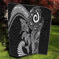 Aotearoa Maori Sea Animals Tribal Quilt Manta Ray and Shark Moko Pattern Black Color