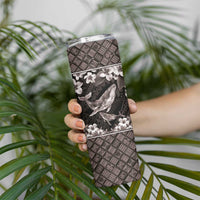 Hawaiian Plumeria and Humpback Whales Skinny Tumbler Polynerian Art Tattoo-Grayscale Mode