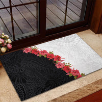 Hawaii Red Hibiscus Flowers Rubber Doormat Polynesian Pattern With Half Black White Version