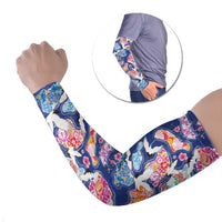 Hawaiian and Japanese Culture Together Arm Sleeves Hawaiian Archipelago Shape Sea Animals