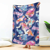 Hawaiian and Japanese Culture Together Blanket Hawaiian Archipelago Shape Sea Animals LT03 - Polynesian Pride
