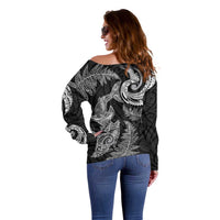 New Zealand Sea Animals with Maori Tribal Tattoo Off Shoulder Sweater Shark Manta Ray with Silver Fern Black
