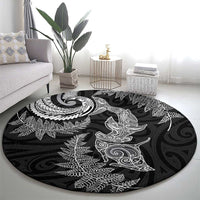 New Zealand Sea Animals with Maori Tribal Tattoo Round Carpet Shark Manta Ray with Silver Fern Black