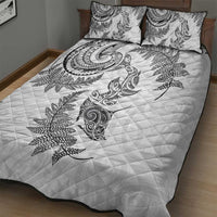 New Zealand Sea Animals with Maori Tribal Tattoo Quilt Bed Set Shark Manta Ray with Silver Fern White