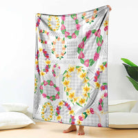Hawaiian Kakau Tattoo Leis and Palaka Pattern Blanket Traditional Aloha Tribal White Color
