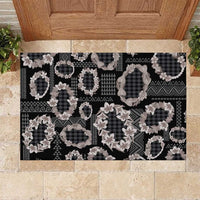 Hawaiian Leis Rubber Doormat Kakau Tattoos and Palaka Pastel Grayscale LT03 Black - Polynesian Pride