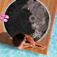 Hawaiian Tropical Plants and Chameleon Beach Blanket Polynesian Art Grayscale - Polynesian Pride