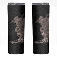 Hawaiian Tropical Plants and Chameleon Skinny Tumbler Polynesian Art Grayscale - Polynesian Pride