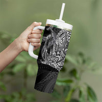 Hawaiian Whales Polynesian Art Motifs Tumbler With Handle Black Color - Polynesian Pride