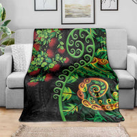 New Zealand Koru Plants and Pohutukawa Blanket Maori Tattoo Pattern