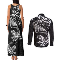 New Zealand Tuatara Tribal Tattoo Couples Matching Tank Maxi Dress and Long Sleeve Button Shirt Silver Fern and Maori Pattern Black Color