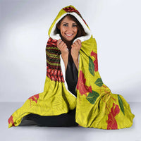 Samoan Culture Hooded Blanket Hibiscus and Ula Fala with Tapa Pattern Yellow Color LT03 - Polynesian Pride