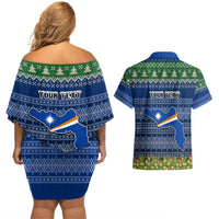 personalised-marshall-islands-christmas-couples-matching-off-shoulder-short-dress-and-hawaiian-shirt-coat-of-arms-and-map-beautiful-merry-xmas-snowflake