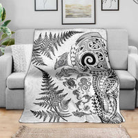 New Zealand Sea Animals Blanket with Maori Koru Tribal Tattoo and Silver Ferns White Color