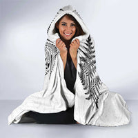 New Zealand Sea Animals Hooded Blanket with Maori Koru Tribal Tattoo and Silver Ferns White Color