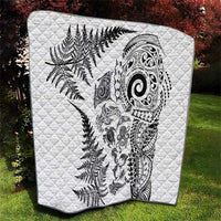 New Zealand Sea Animals Quilt with Maori Koru Tribal Tattoo and Silver Ferns White Color