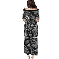 New Zealand Sea Animals Family Matching Puletasi and Hawaiian Shirt with Maori Koru Tribal Tattoo and Silver Ferns Black Color