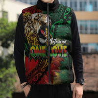 Aotearoa One Love Sleeveless Puffer Jacket Reggae Lion with Kakahu Huruhuru LT03 - Polynesian Pride