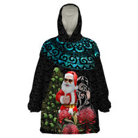 Personalized New Zealand Christmas Wearable Blanket Hoodie Maori Santa Pikorua and Pohutukawa Meri Kirihimete LT03 One Size Black - Polynesian Pride