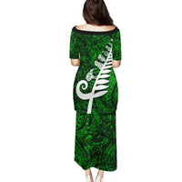 New Zealand Puletasi Silver Fern and Maori Symbols Papua Shell Green Style LT03 - Polynesian Pride
