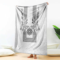Philippines Barong Style Blanket with Polynesian Art and Leaf Motif Black-White Color LT03 - Polynesian Pride
