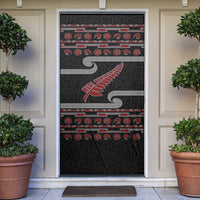 New Zealand Christmas Door Cover Meri Kirihimete Silver Fern Knit Style Red Color - Polynesian Pride