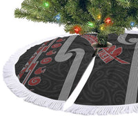 New Zealand Christmas Tree Skirt Meri Kirihimete Silver Fern Knit Style Red Color - Polynesian Pride