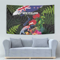 New Zealand Christmas Tapestry Meri Kirihimete-Tuatara and Pohutukawa Black Color