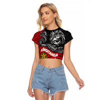The Kingitanga - Maori King Movement Raglan Cropped T Shirt Ko Te Mana Motuhake Emblem with Moko and Polynesian Art Tattoo