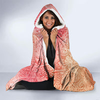 Hawaiian Turtles and Leis Hooded Blanket Tribal Kakau Pattern Peach Fuzz Color LT03 - Polynesian Pride