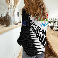 New Zealand Auckland Women Casual Shirt Auckland's Emblem and Silver Ferns - Maori Art Tattoo