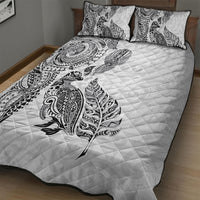Aotearoa Moko Tribal Tattoo Quilt Bed Set New Zealand Maori Penguin and Fantail White Color
