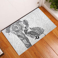Aotearoa Moko Tribal Tattoo Rubber Doormat New Zealand Maori Penguin and Fantail White Color