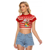 tonga-christmas-raglan-cropped-t-shirt-the-santa-coat-of-arms-with-ngatu-and-snow-pattern