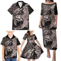 Hawaiian Plumeria and Hibiscus with Turtles Family Matching Puletasi and Hawaiian Shirt Polynesian Art Grayscale - Polynesian Pride