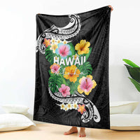 Hawaii Aloha Tropical Leaves and Flower Blanket with Polynesian Art Tattoo Black Color - Polynesian Pride