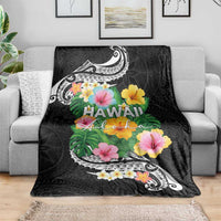 Hawaii Aloha Tropical Leaves and Flower Blanket with Polynesian Art Tattoo Black Color - Polynesian Pride